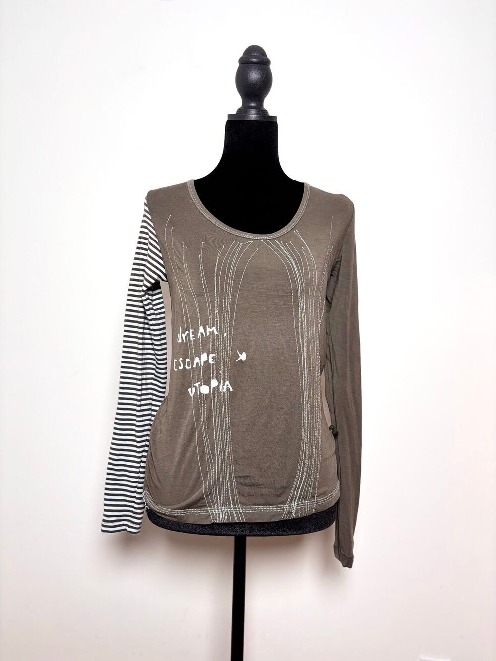 Vtg Y2K Cop Copine Brown Blue Contrast Stitching Striped Sleeve Euro Top Sz S/M